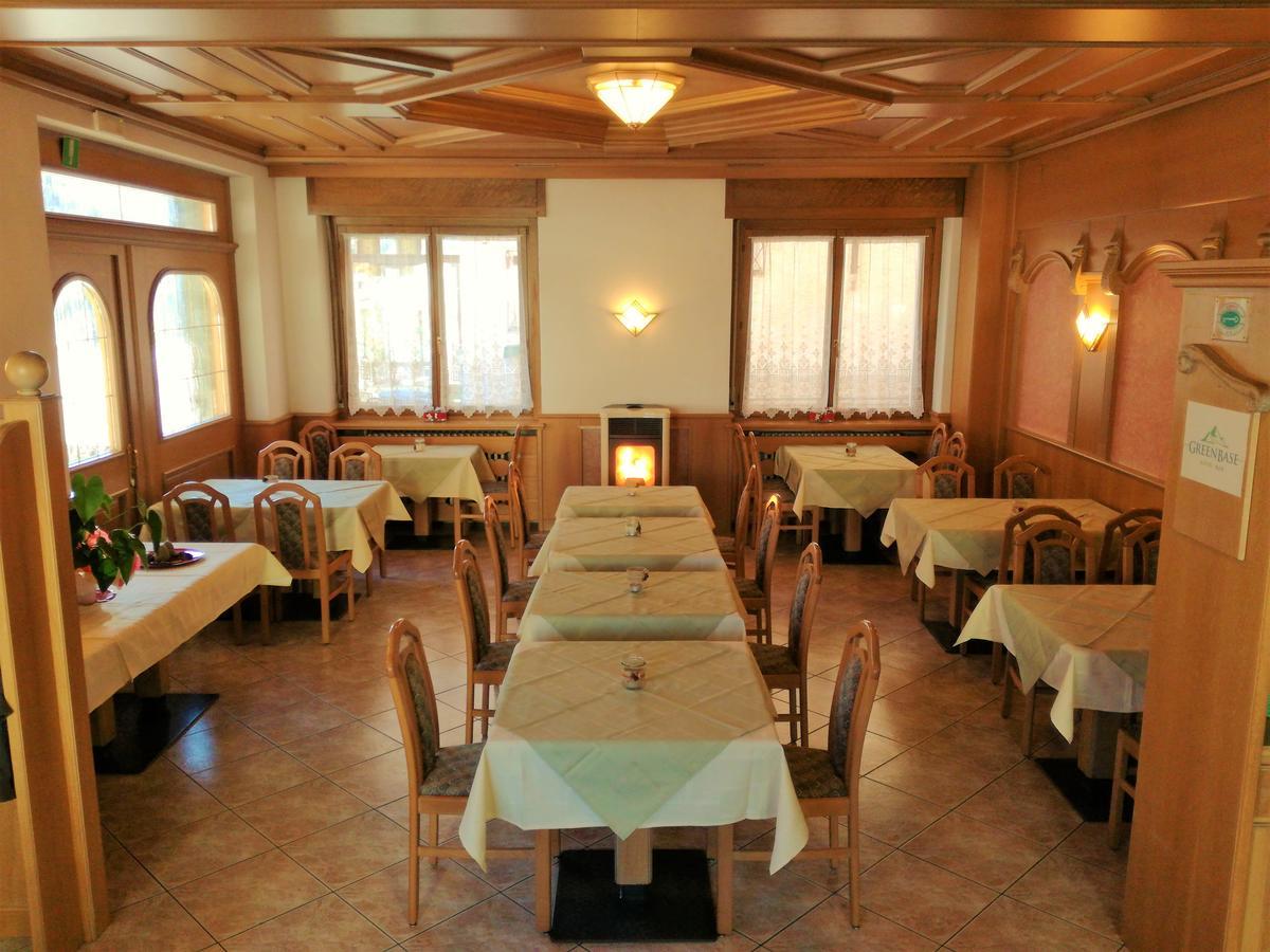 Green Base Hotel B&B Мале Экстерьер фото